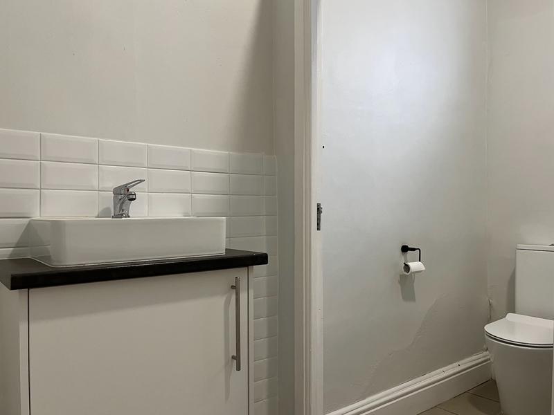 To Let commercial Property for Rent in Rondebosch Western Cape